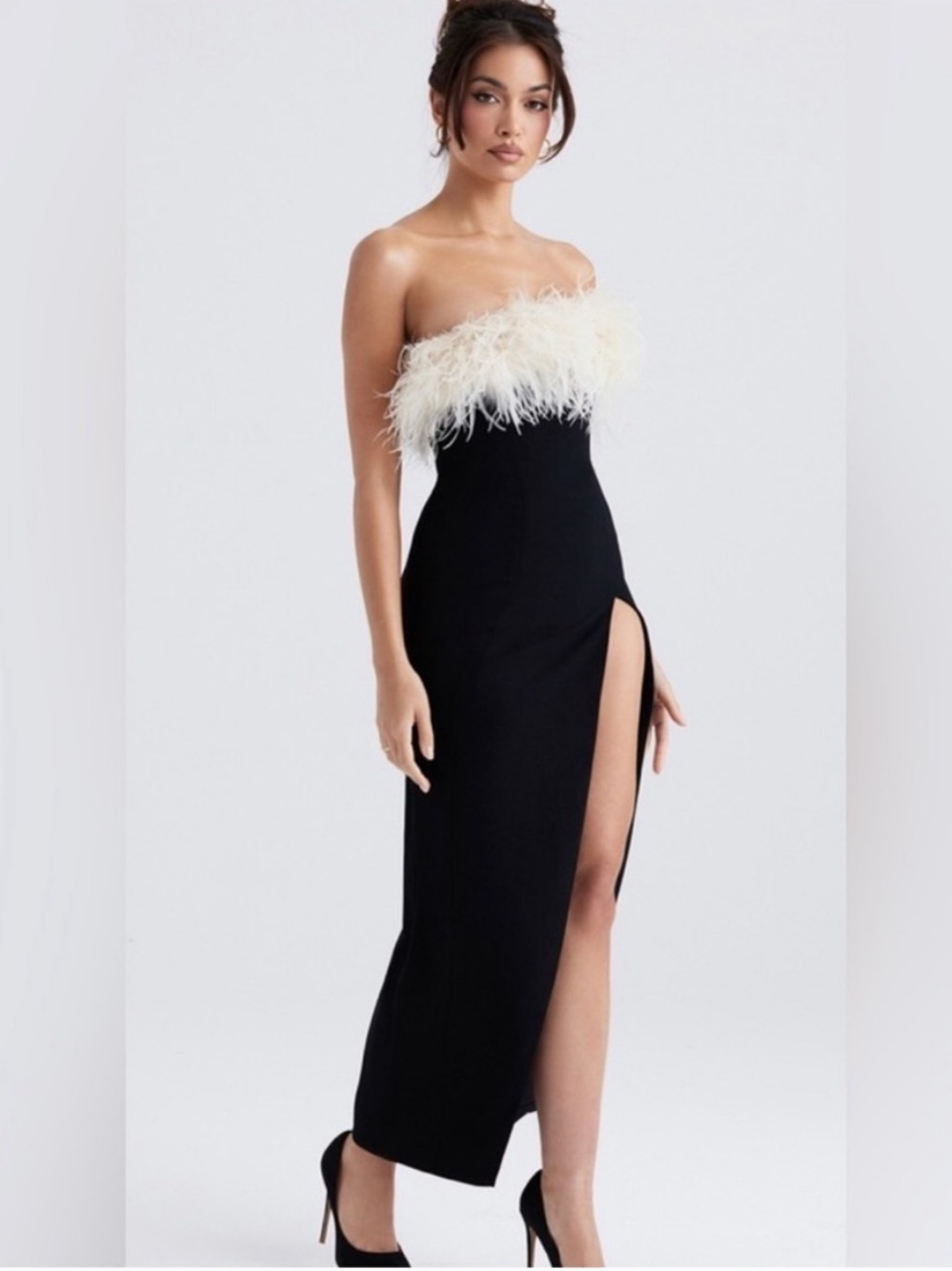 House of CB Sarai Strapless Feather Dress with Thigh Slit - Picture 2 of 11